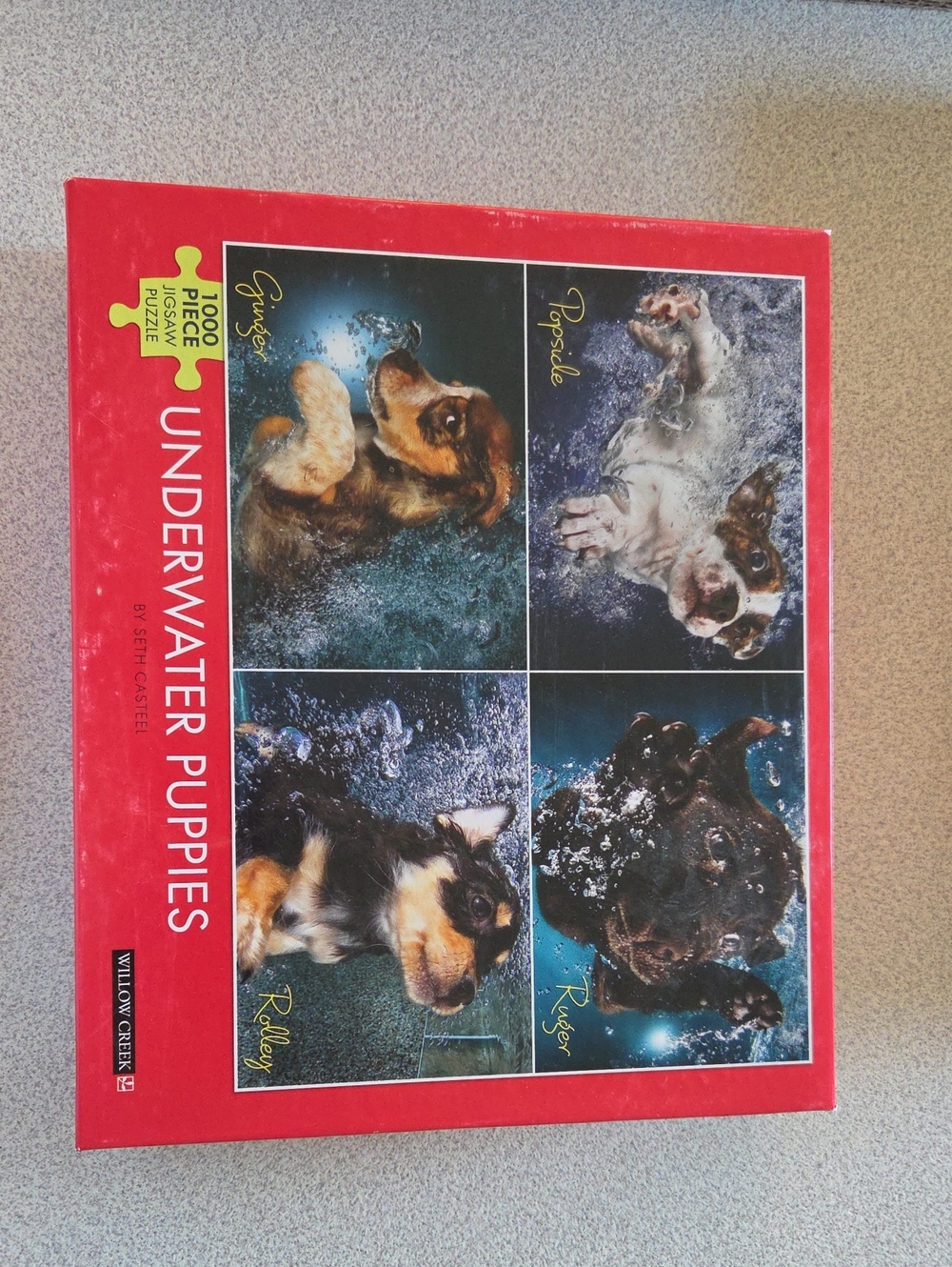 Underwater Puppies 1000 Piece Jigsaw Puzzle - Red Box